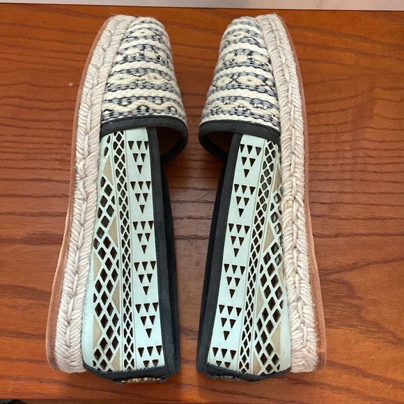 Cobra Society Women's Espadrille Flats - Black/Mint Green Cut Leather 39(8) - Picture 5 of 7